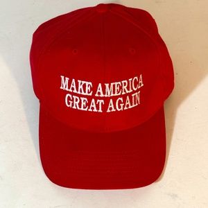 NWT Donald Trump 2024 Republican Make America Great Again Red Cap Adjustable Hat